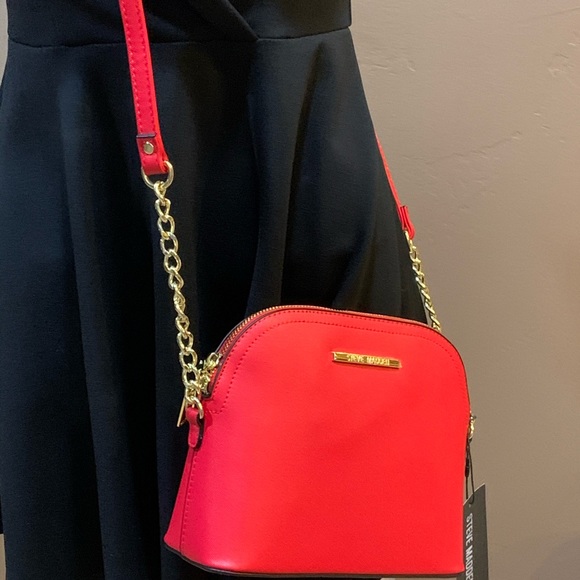 Steve Madden crossbody bag red color - Picture 3 of 3